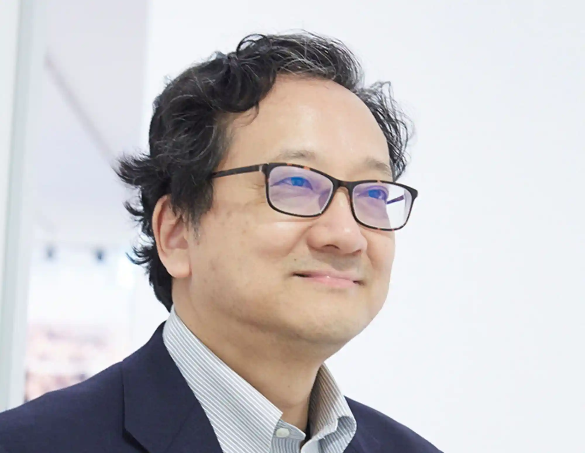 中央大学 名誉教授
田中洋先生